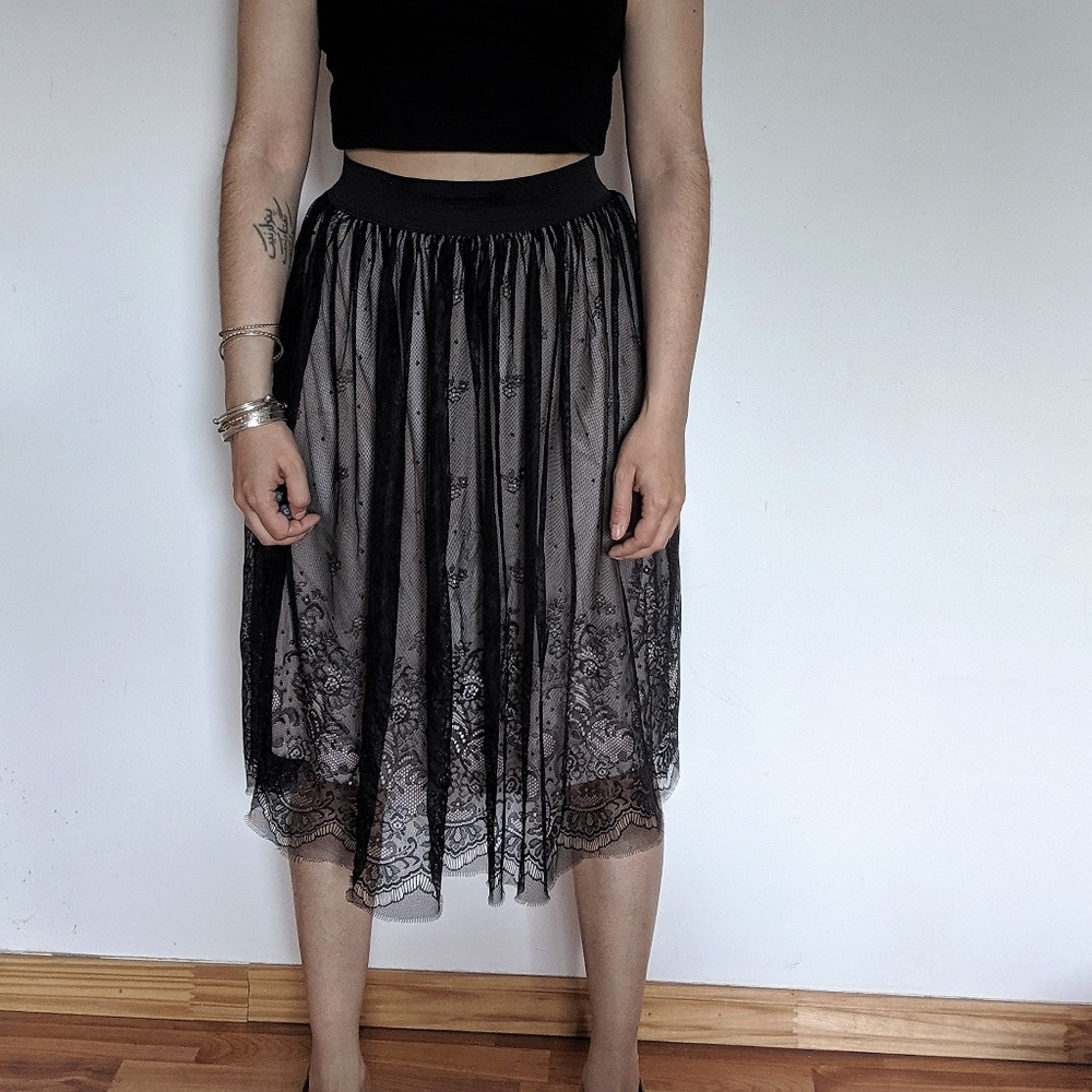 LULU'S LACE SKATER FULL TUTU SKIRT